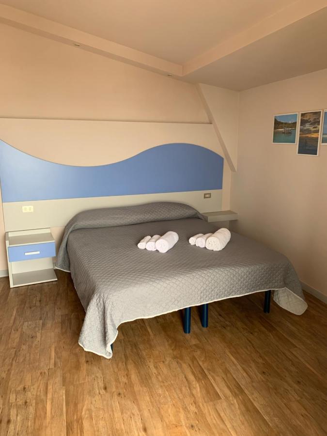 Hotel Moderno Cervia Buitenkant foto